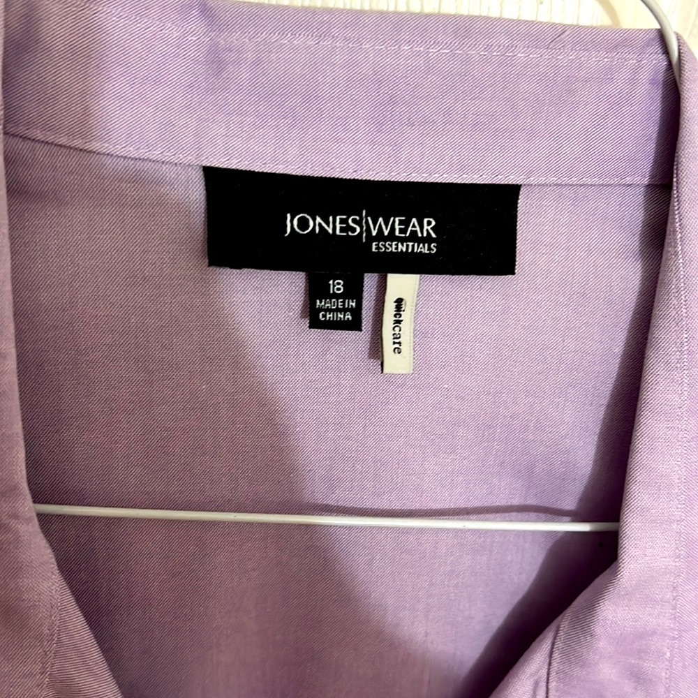 Jones Ware Essential